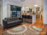 https://images.listonce.com.au/custom/160x/listings/6-freda-court-wheelers-hill-vic-3150/804/01658804_img_10.jpg?kYAmT1YsBu0