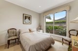 https://images.listonce.com.au/custom/160x/listings/6-gallery-place-mount-waverley-vic-3149/067/00555067_img_08.jpg?PfFW6m3i45U