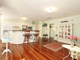 https://images.listonce.com.au/custom/160x/listings/6-glenhelen-place-wonga-park-vic-3115/187/01525187_img_06.jpg?I-dgqs5BQB8