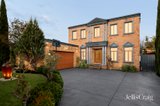 https://images.listonce.com.au/custom/160x/listings/6-glenmore-grove-mount-waverley-vic-3149/881/01976881_img_01.jpg?NcbyuFCX9TE