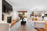 https://images.listonce.com.au/custom/160x/listings/6-glenmore-grove-mount-waverley-vic-3149/881/01976881_img_08.jpg?FeVTYxfyrWs