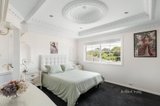 https://images.listonce.com.au/custom/160x/listings/6-grace-court-viewbank-vic-3084/806/01606806_img_11.jpg?-XaHySa7gCc