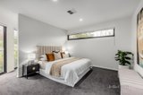 https://images.listonce.com.au/custom/160x/listings/6-griffin-close-surrey-hills-vic-3127/332/01439332_img_08.jpg?u19DEWxJbtY