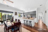 https://images.listonce.com.au/custom/160x/listings/6-haines-street-new-gisborne-vic-3438/671/01989671_img_03.jpg?86o7hDRIoRk