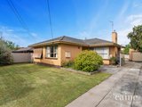 https://images.listonce.com.au/custom/160x/listings/6-halbert-street-wendouree-vic-3355/703/01576703_img_12.jpg?9tamvaweGqg