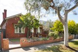 https://images.listonce.com.au/custom/160x/listings/6-hamer-street-brunswick-east-vic-3057/103/01692103_img_03.jpg?AR_6bJx26sE