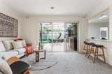 https://images.listonce.com.au/custom/160x/listings/6-hartwell-place-cheltenham-vic-3192/138/01521138_img_09.jpg?2nF-8qgsVJQ