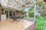 https://images.listonce.com.au/custom/160x/listings/6-hartwell-place-cheltenham-vic-3192/138/01521138_img_17.jpg?DD4RrjuUlOE