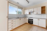 https://images.listonce.com.au/custom/160x/listings/6-heath-street-glen-waverley-vic-3150/109/01557109_img_04.jpg?g63M8ky7CUo