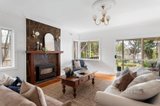 https://images.listonce.com.au/custom/160x/listings/6-helwig-avenue-montmorency-vic-3094/284/01548284_img_04.jpg?8c_TQHR66aE