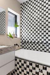 https://images.listonce.com.au/custom/160x/listings/6-hill-street-altona-north-vic-3025/548/01982548_img_16.jpg?-4huqMg5JQA