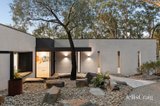 https://images.listonce.com.au/custom/160x/listings/6-hill-street-park-orchards-vic-3114/558/01980558_img_04.jpg?ynhisXaCLeY
