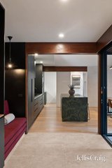 https://images.listonce.com.au/custom/160x/listings/6-hill-street-park-orchards-vic-3114/558/01980558_img_11.jpg?tZliNeWUaVY