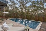 https://images.listonce.com.au/custom/160x/listings/6-hill-street-park-orchards-vic-3114/558/01980558_img_19.jpg?tGWwKqKW7qw