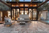 https://images.listonce.com.au/custom/160x/listings/6-hill-street-park-orchards-vic-3114/558/01980558_img_20.jpg?6cNP5X27910