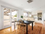 https://images.listonce.com.au/custom/160x/listings/6-howe-court-thomastown-vic-3074/999/01746999_img_03.jpg?3h84FYFbjZY