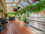 https://images.listonce.com.au/custom/160x/listings/6-huntingdon-road-wantirna-south-vic-3152/066/01526066_img_11.jpg?2GXpFY06c7w