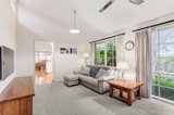 https://images.listonce.com.au/custom/160x/listings/6-ian-place-croydon-north-vic-3136/528/00396528_img_03.jpg?SCSH8VDT2yY