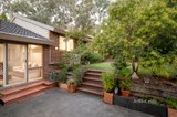 https://images.listonce.com.au/custom/160x/listings/6-ibsley-square-eltham-vic-3095/239/01645239_img_18.jpg?jCifL-Sc4_g