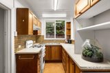 https://images.listonce.com.au/custom/160x/listings/6-isabella-grove-hawthorn-vic-3122/206/01982206_img_06.jpg?acGhnoAGo8I