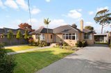 https://images.listonce.com.au/custom/160x/listings/6-ivy-street-cheltenham-vic-3192/539/01748539_img_01.jpg?TsdfLlc8v1M