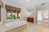 https://images.listonce.com.au/custom/160x/listings/6-jeanette-maree-court-kilsyth-vic-3137/076/01978076_img_01.jpg?tNiS5f0tHsc
