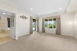 https://images.listonce.com.au/custom/160x/listings/6-jeanette-maree-court-kilsyth-vic-3137/802/01976802_img_02.jpg?xstKCLcP1MI