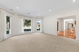 https://images.listonce.com.au/custom/160x/listings/6-jeanette-maree-court-kilsyth-vic-3137/802/01976802_img_06.jpg?81phBje-PoQ