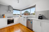 https://images.listonce.com.au/custom/160x/listings/6-jedda-street-rye-vic-3941/896/01539896_img_03.jpg?We4WZNopDs0