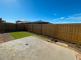 https://images.listonce.com.au/custom/160x/listings/6-jetty-street-armstrong-creek-vic-3217/939/01898939_img_08.jpg?Dy1t5O3We1U