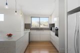 https://images.listonce.com.au/custom/160x/listings/6-kalbar-road-eltham-vic-3095/274/00709274_img_06.jpg?dwhkPvxMJew