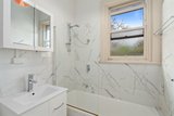 https://images.listonce.com.au/custom/160x/listings/6-kenilworth-grove-glen-iris-vic-3146/478/01811478_img_10.jpg?P8lI9QruuMs