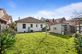 https://images.listonce.com.au/custom/160x/listings/6-kenilworth-grove-glen-iris-vic-3146/478/01811478_img_12.jpg?tGAqiv9hHHM
