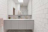 https://images.listonce.com.au/custom/160x/listings/6-king-street-st-kilda-east-vic-3183/986/01809986_img_09.jpg?gvgkc9vRLhs