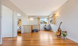 https://images.listonce.com.au/custom/160x/listings/6-kingston-street-mount-waverley-vic-3149/231/01980231_img_04.jpg?064c8czcdAE