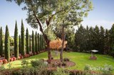https://images.listonce.com.au/custom/160x/listings/6-kyreli-close-donvale-vic-3111/181/01913181_img_22.jpg?fgKXNqX5O1s