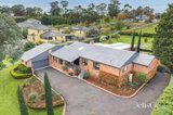 https://images.listonce.com.au/custom/160x/listings/6-kyreli-close-donvale-vic-3111/181/01913181_img_23.jpg?cM58RYln-bM