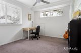 https://images.listonce.com.au/custom/160x/listings/6-lamorna-court-eltham-vic-3095/593/01826593_img_16.jpg?-4nHrnOKc7c