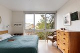 https://images.listonce.com.au/custom/160x/listings/6-laura-place-fitzroy-north-vic-3068/611/01819611_img_13.jpg?WY6sXkBZM_4