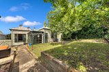 https://images.listonce.com.au/custom/160x/listings/6-laurel-bank-parade-newtown-vic-3220/782/01698782_img_13.jpg?OaQcY23qVng