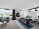 https://images.listonce.com.au/custom/160x/listings/6-layman-court-doncaster-east-vic-3109/975/00919975_img_08.jpg?kspNHvqfTOA