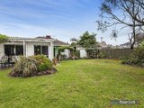 https://images.listonce.com.au/custom/160x/listings/6-leicester-square-seaholme-vic-3018/992/01202992_img_06.jpg?px9pFxyVdks