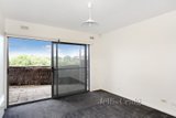 https://images.listonce.com.au/custom/160x/listings/6-levien-lane-footscray-vic-3011/607/01585607_img_03.jpg?tIWHnt_3guo