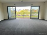 https://images.listonce.com.au/custom/160x/listings/6-levien-lane-footscray-vic-3011/607/01585607_img_23.jpg?cERxKWtU0NU