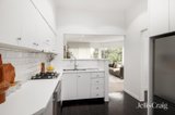 https://images.listonce.com.au/custom/160x/listings/6-lexton-street-balwyn-north-vic-3104/817/01887817_img_09.jpg?yalXD8athNA