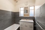 https://images.listonce.com.au/custom/160x/listings/6-lindsay-street-bentleigh-vic-3204/308/01718308_img_09.jpg?Eg3BfDul_jE