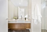 https://images.listonce.com.au/custom/160x/listings/6-little-church-street-hawthorn-vic-3122/015/01734015_img_14.jpg?fOJWExu5QLo