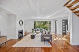 https://images.listonce.com.au/custom/160x/listings/6-little-church-street-hawthorn-vic-3122/253/01647253_img_04.jpg?PWONUWop2Dw