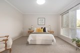 https://images.listonce.com.au/custom/160x/listings/6-loram-court-glen-waverley-vic-3150/219/01559219_img_06.jpg?qIUaB3wb9PI