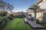 https://images.listonce.com.au/custom/160x/listings/6-loram-court-glen-waverley-vic-3150/219/01559219_img_12.jpg?1iTH3iO8NSE